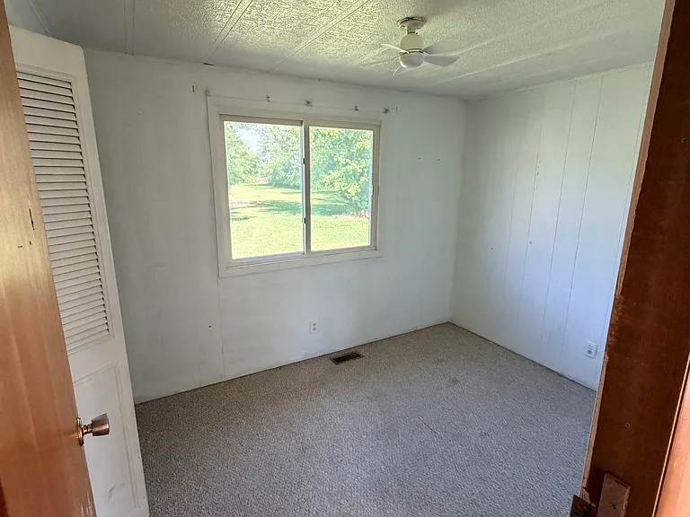 75090 Van Dyke Ave — Photo 23
