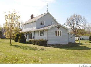 13565 Albion Eagle Harbor Rd, Albion, NY 14411