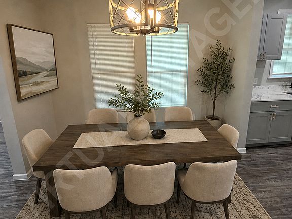 5th image of 1623 W Ashby Pl