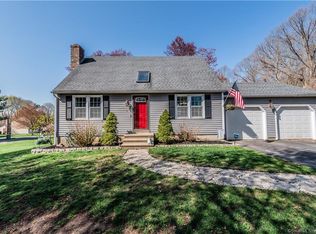 3 Briarcliffe Trl, Old Saybrook, CT 06475