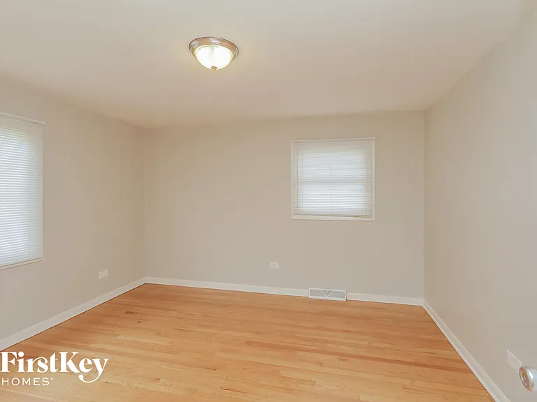 3729 W 121st Pl — Photo 7