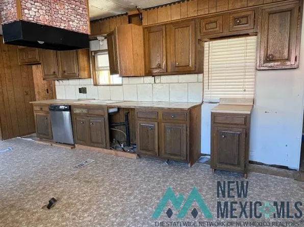 2304 S Whippoorwill Way, Clovis, NM 88101