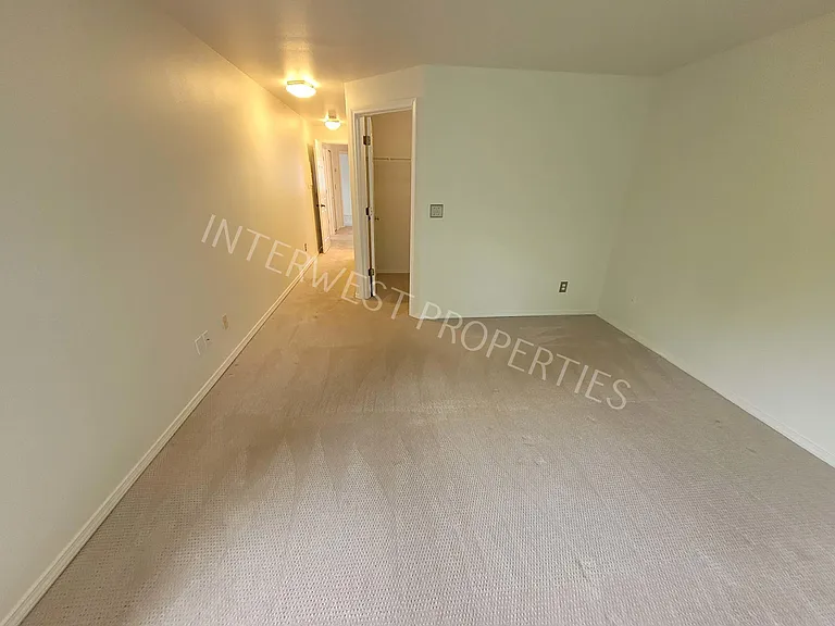 16173 SW Audubon St #102 — Photo 24