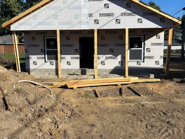 560 W Harrison St, Martinsville, IN 46151