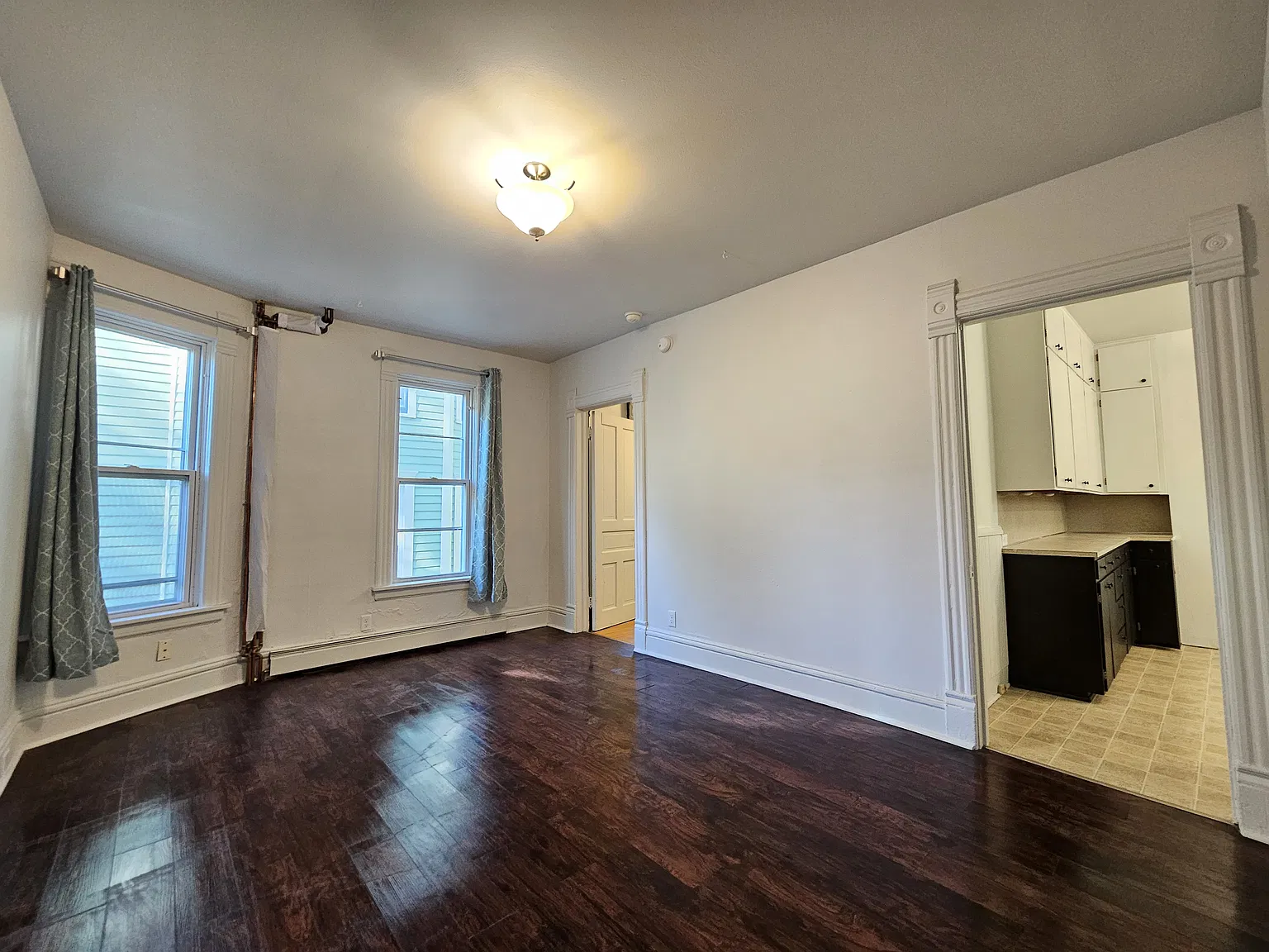 2 bed, 868 sqft, $1,800 — Photo 4