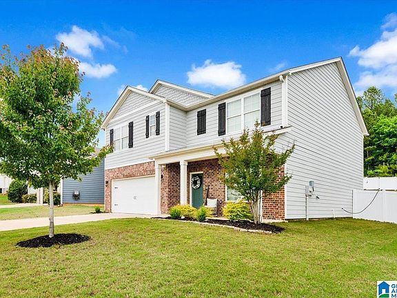 5th image of 1075 Flyway View Ln