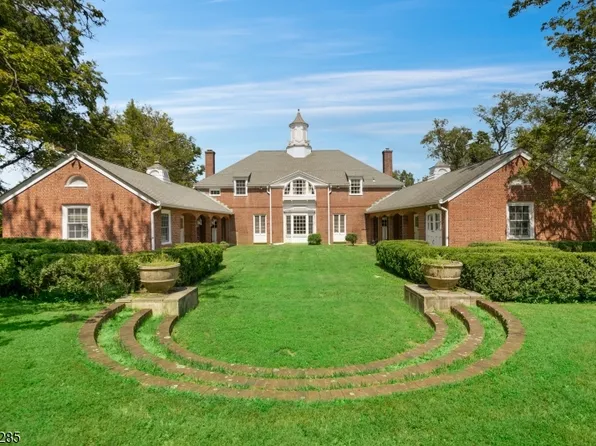 49 Liberty Corner Rd, Bernards Twp., NJ 07931