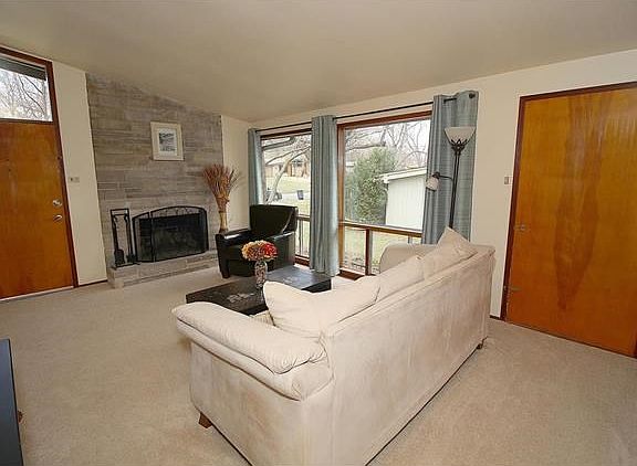 5th image of 1401 Trelane Ave