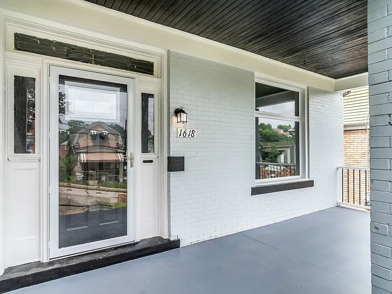 1618 Dagmar Ave — Photo 9