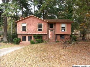 1057 Cardinal Cir, Bessemer, AL 35023