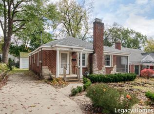 1220 Philadelphia Ave SE, Grand Rapids, MI