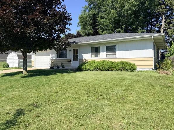 280 Owen St NW, Cedar Rapids, IA 52405