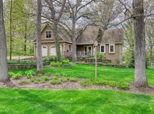 11501 Ellwood Greens Rd, Genoa, IL 60135