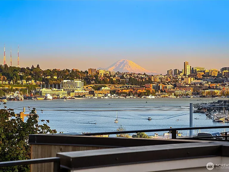 2 bed, 1625 sqft, $5,000 — Photo 4