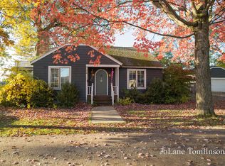 474 Bear Lake Rd, Muskegon, MI 49445