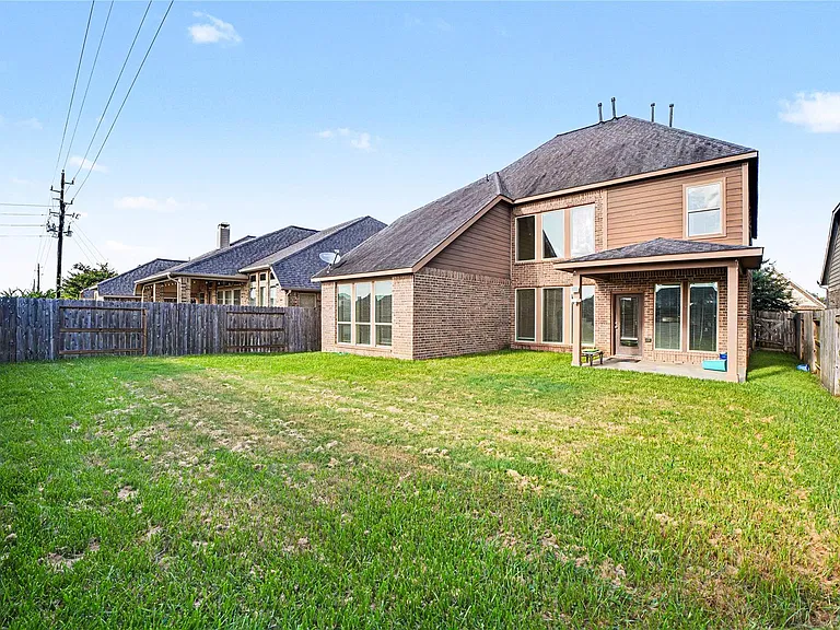 2310 Falcon Brook Dr — Photo 21