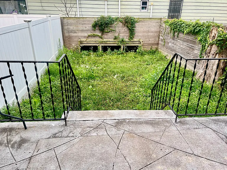 2806 Farragut Rd #1 — Photo 12