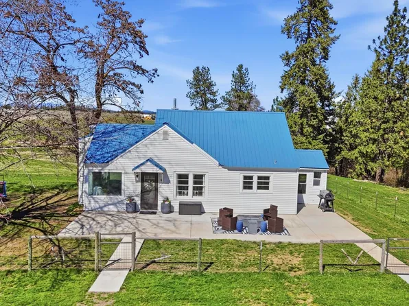 24416 N Orchard Bluff Rd, Chattaroy, WA 99003