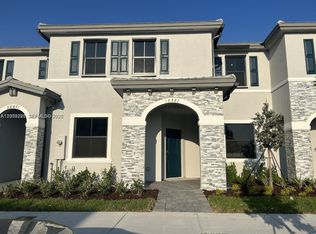 28481 SW 132nd Ct, Homestead, FL 33033