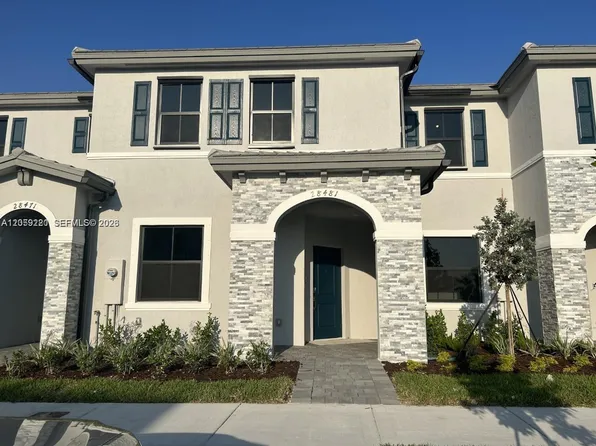 28481 SW 132nd Ct, Homestead, FL 33033