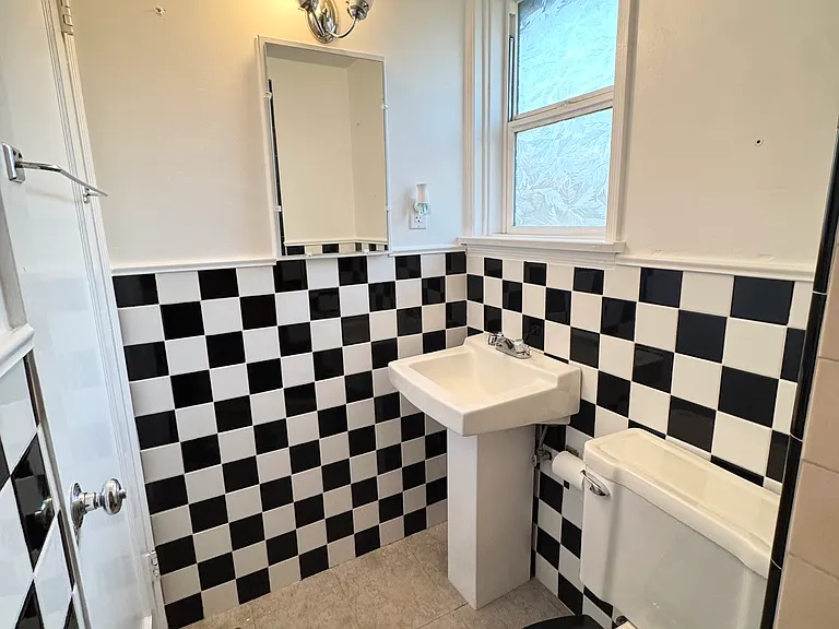 3764 Pacific Ave #B — Photo 16