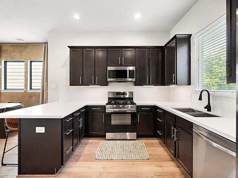 4508 Trevor Park Ln — Photo 17