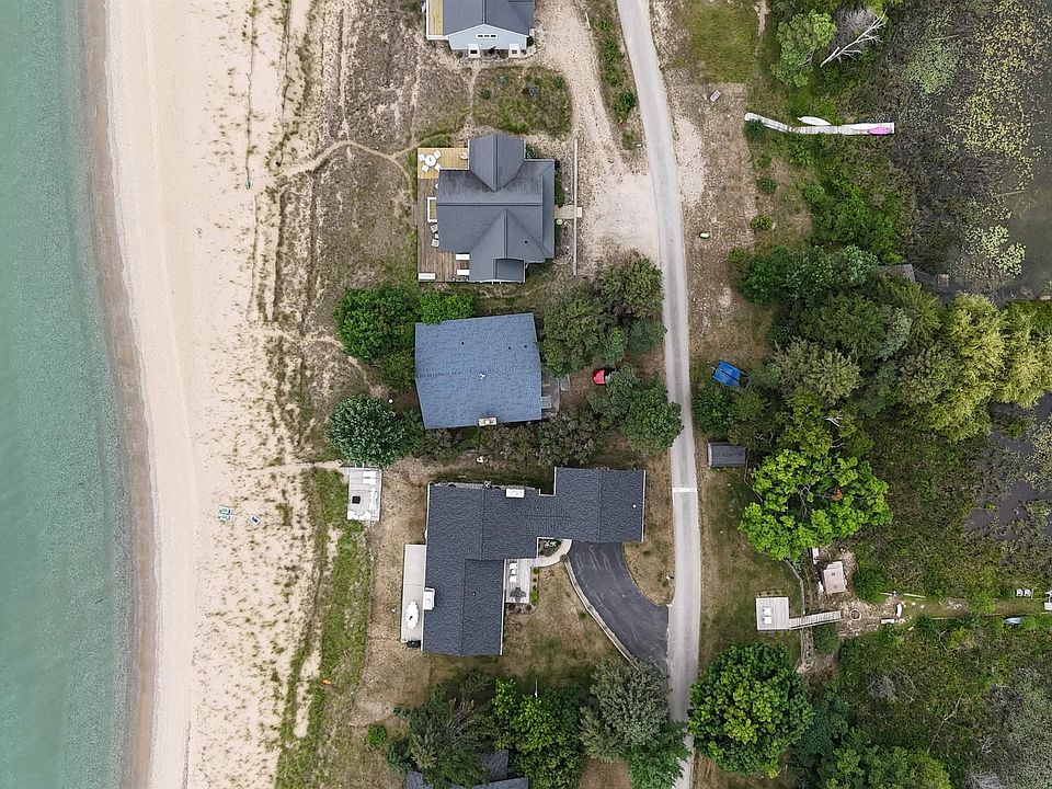1st image of 11210 S Lake Michigan Dr