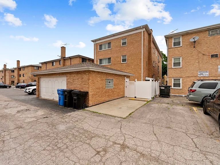 8729 W Summerdale Ave #1 — Photo 18