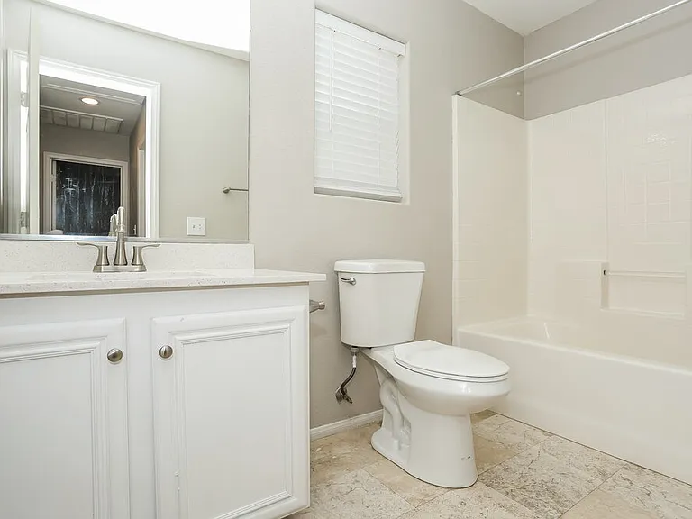 5036 Ironhorse Ranch Ave — Photo 16