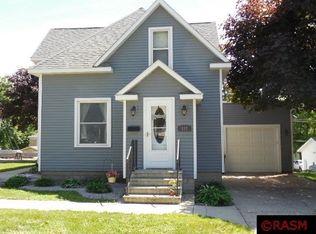 212 W Main St, Madelia, MN 56062