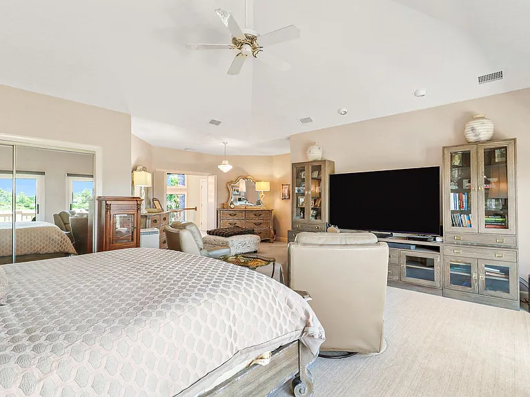 25 Spartina Cres — Photo 44