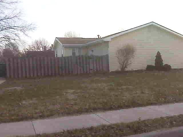 2nd image of 3132 Parkview Dr
