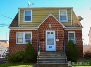 60 Linden St, Carteret, NJ