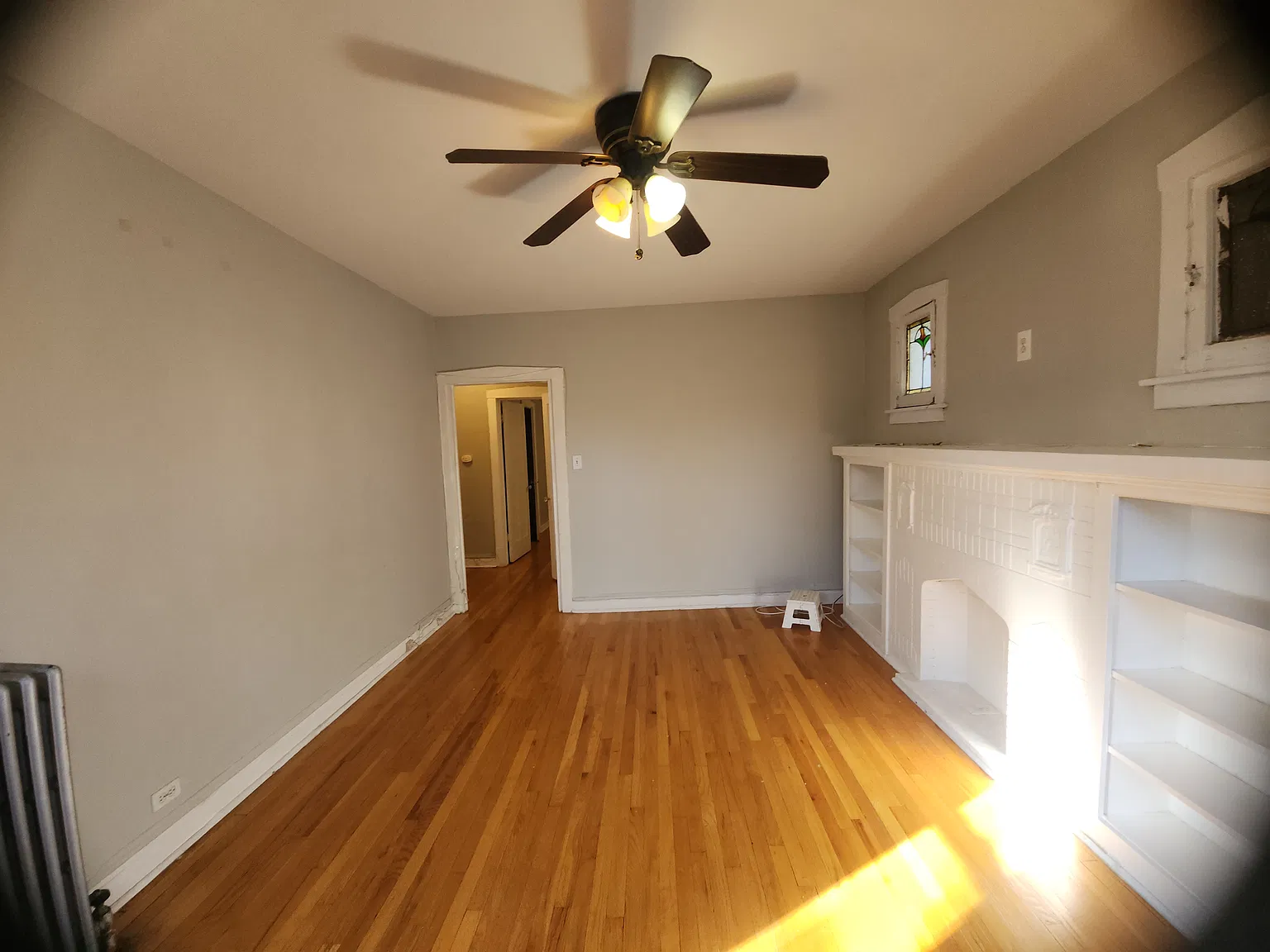 2 bed, 850 sqft, $2,550 — Photo 2