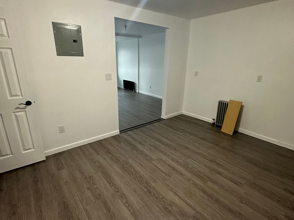 1st image of 100-28 91st Ave #2