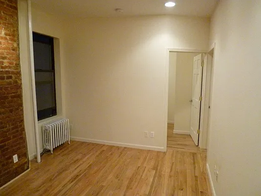 Rented by Chartwell Manhattan Realty | media 1