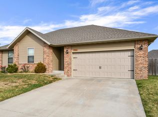 5533 W Yew St, Springfield, MO 65802