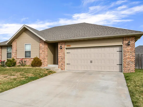5533 W Yew Street, Springfield, MO 65802