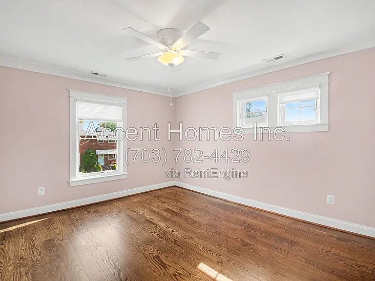 14 W Caton Ave — Photo 18