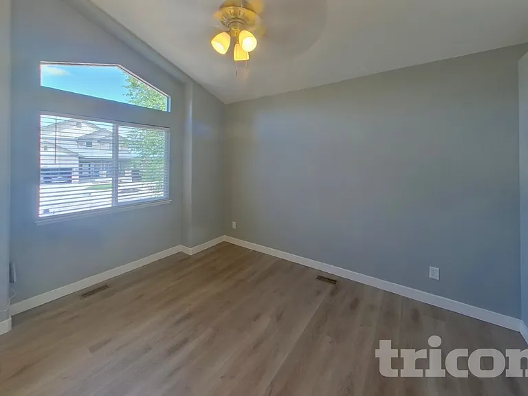 7271 Araia Dr — Photo 14