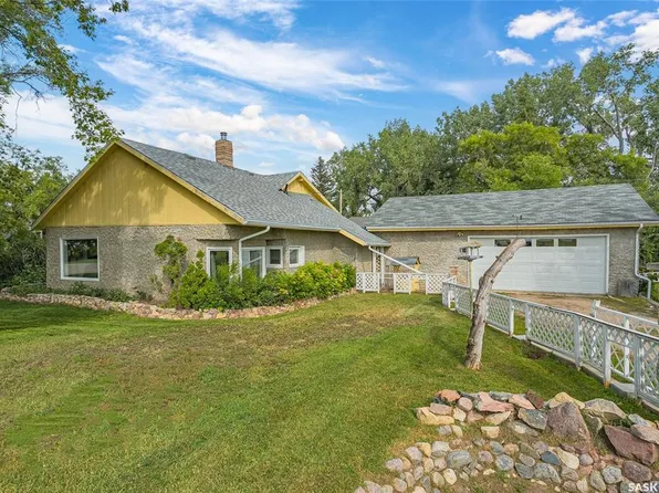 104 2nd AVENUE, Bradwell, SK S0K 0P0