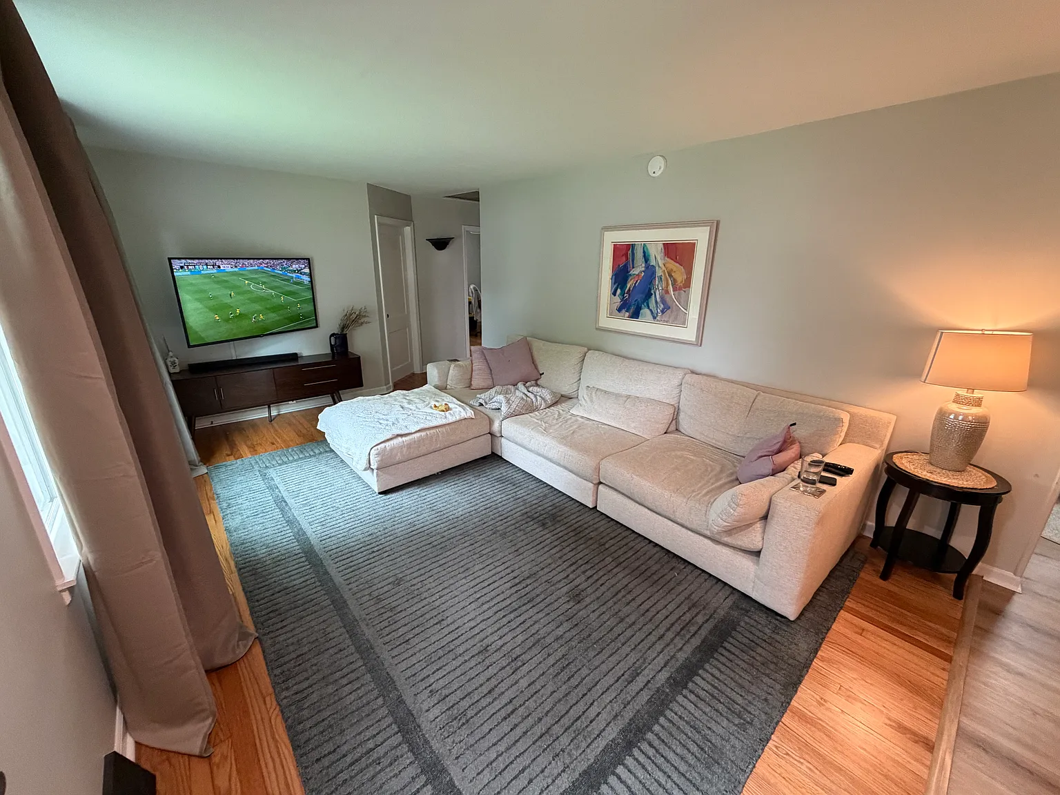 3 bed, 1248 sqft, $2,200 — Photo 3