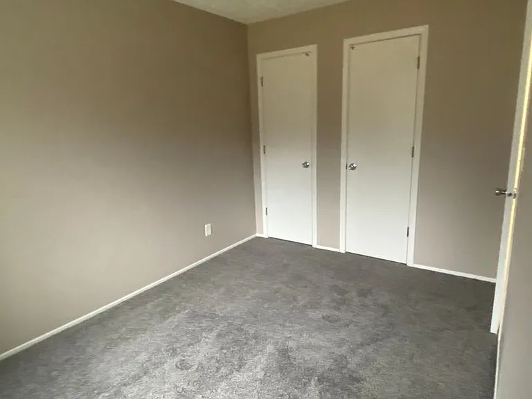 Southdale Square Apartments — Photo 207