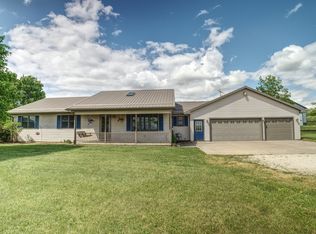 12578 Prairie Center Rd, Morrison, IL 61270