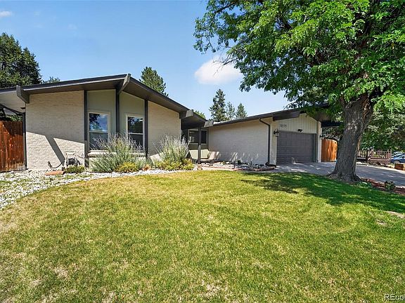 2nd image of 10579 W Warren Drive
