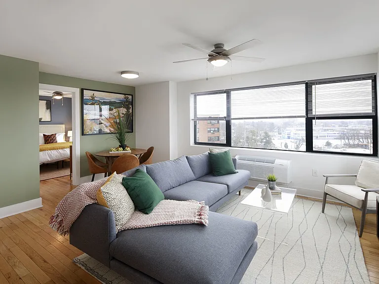 Rittenhouse Hill 1 Bedroom Living Room