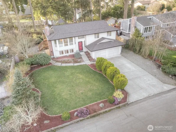 15414 18th Avenue Ct E, Tacoma, WA 98445