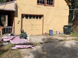 903 S Jones Rd, Independence, MO 64056