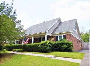 461 Dove Valley Rd, Collierville, TN 38017