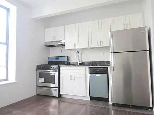 Rented by Bold New York | media 4